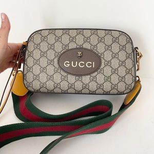 Authentic Gucci GG Supreme Web Camera Bag